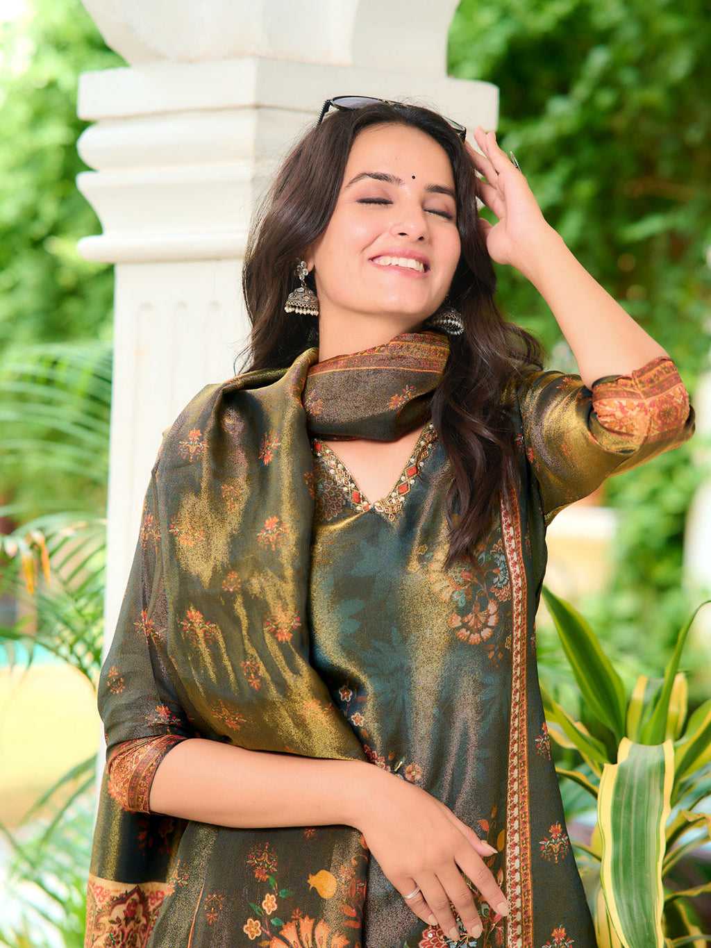 Hand Embroidered & Printed Pure Silk Kurta With Pant & Printed Dupatta, Green - Hiral Fashion