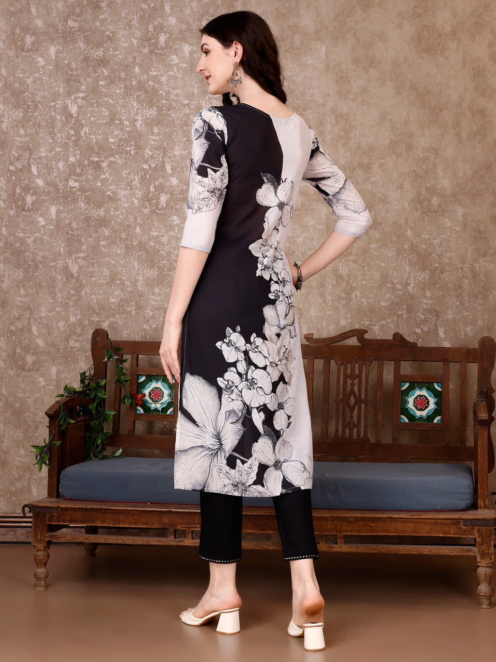 Embroidered & Floral Printed Kurta With Pant & Printed Dupatta Premium, Black - Hiral Fashion - Distacart