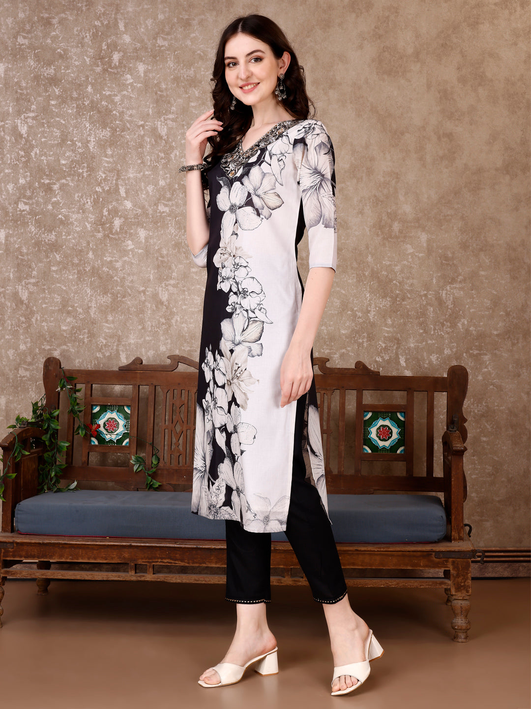 Embroidered & Floral Printed Kurta With Pant & Printed Dupatta Premium, Black - Hiral Fashion - Distacart