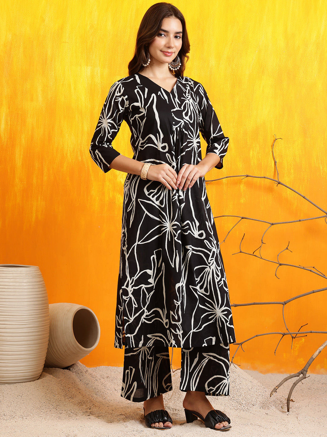 Printed Kurta With Palazzo Pants, Black - Hiral Fashion - Distacart