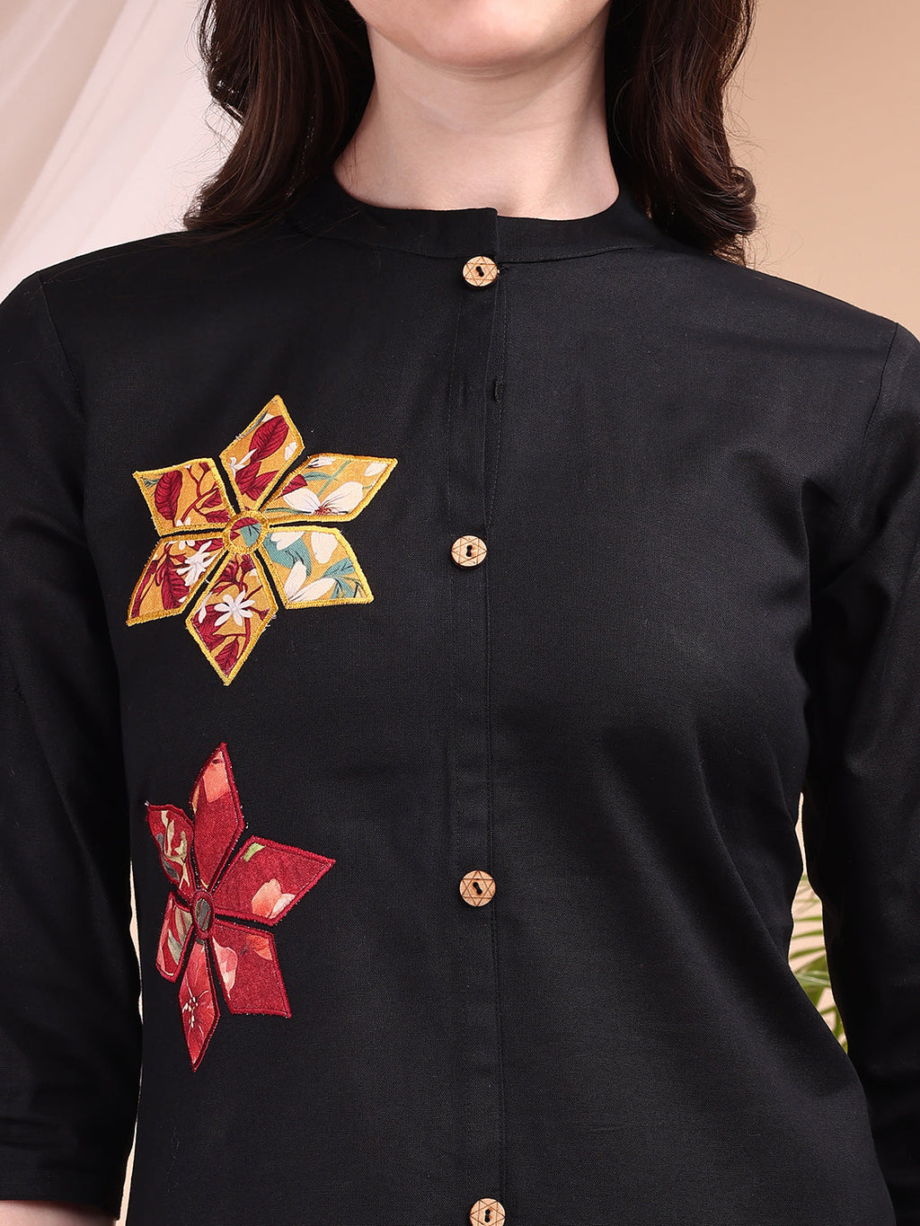 Placement Floral Front Buttoned Kurta With Pant, Black - Hiral Fashion - Distacart