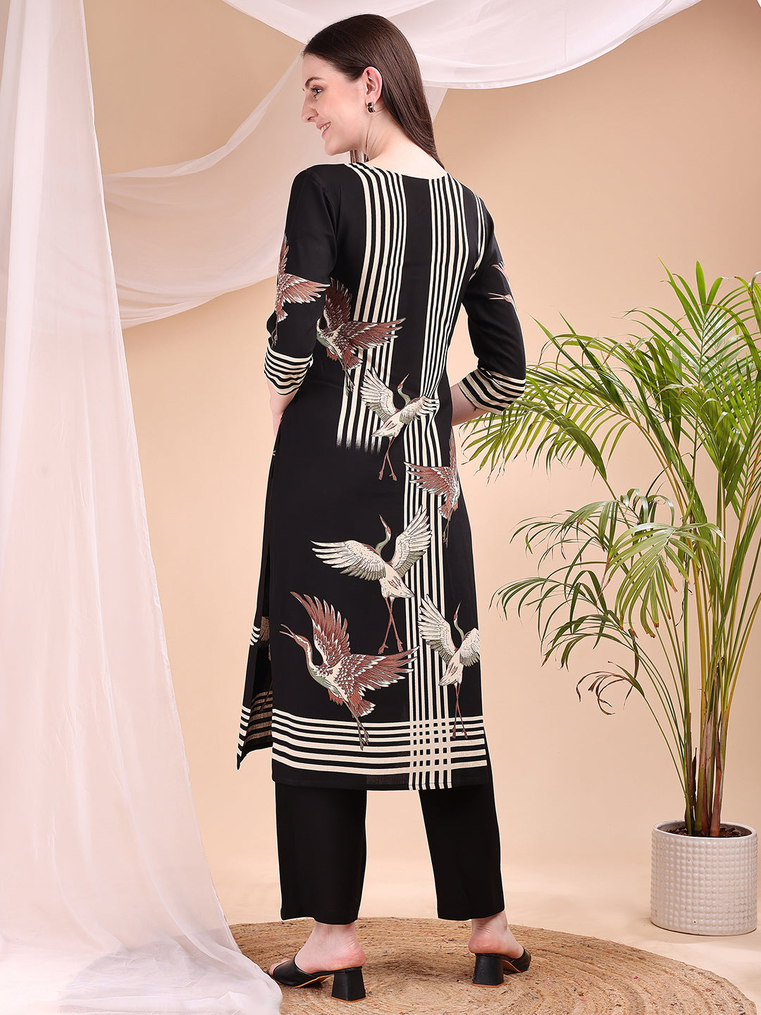 Striped Printed Kurta With Pant, Black - Hiral Fashion - Distacart