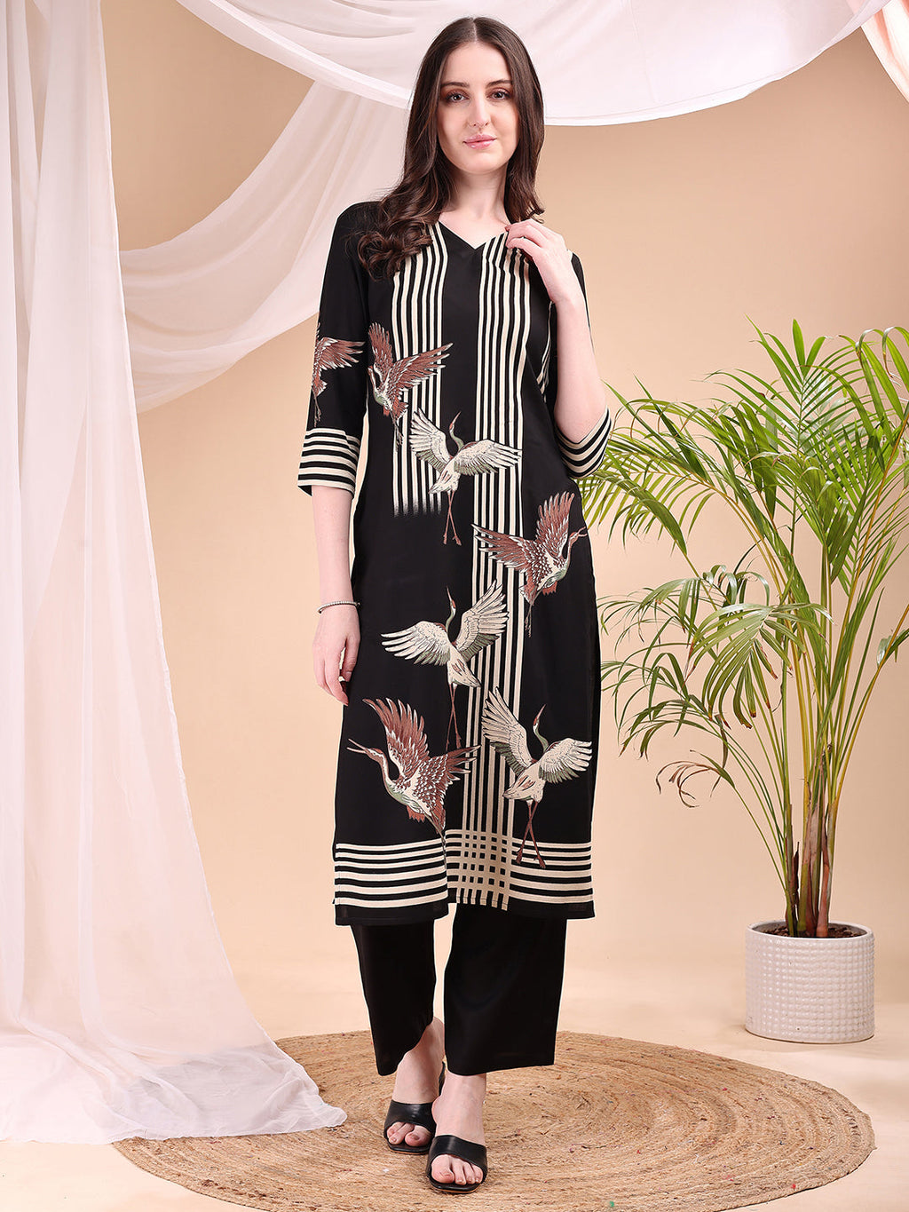 Striped Printed Kurta With Pant, Black - Hiral Fashion - Distacart