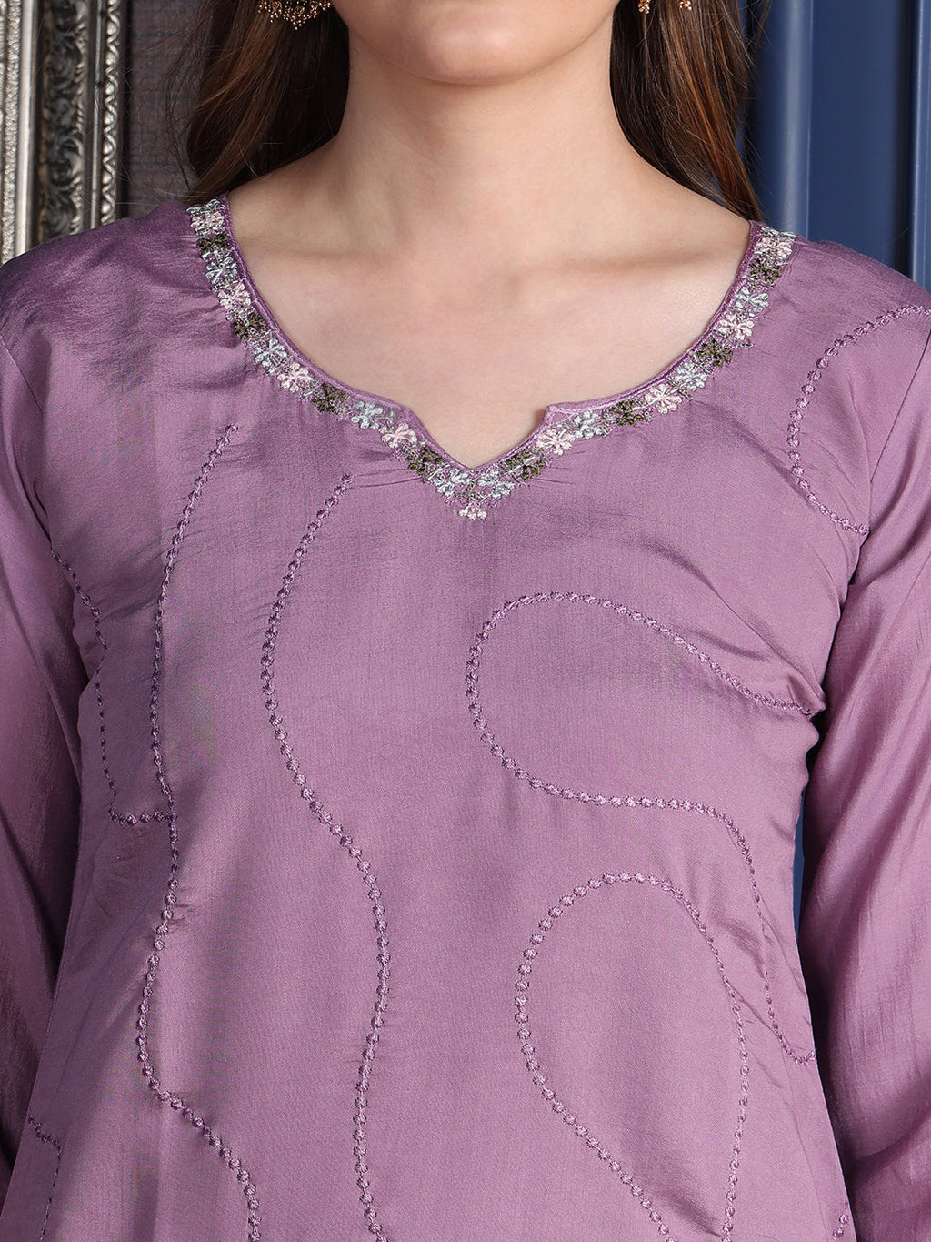 Placement Embroidered Kurta With Pant & Organza Printed Dupatta, Lavender - Hiral Fashion - Distacart