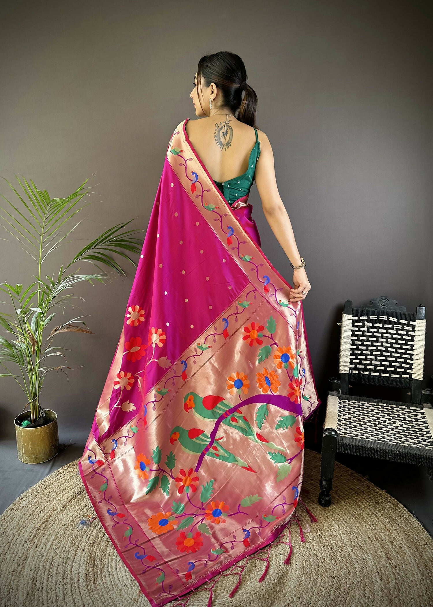 Joban Fashion Dark Pink Zari Woven Floral Motifs Soft Silk Paithani Silk Saree - Distacart