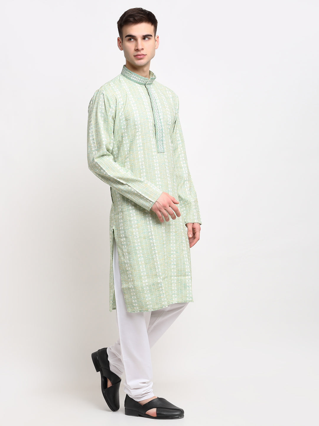 Jompers Men's Woven Kurta - Green