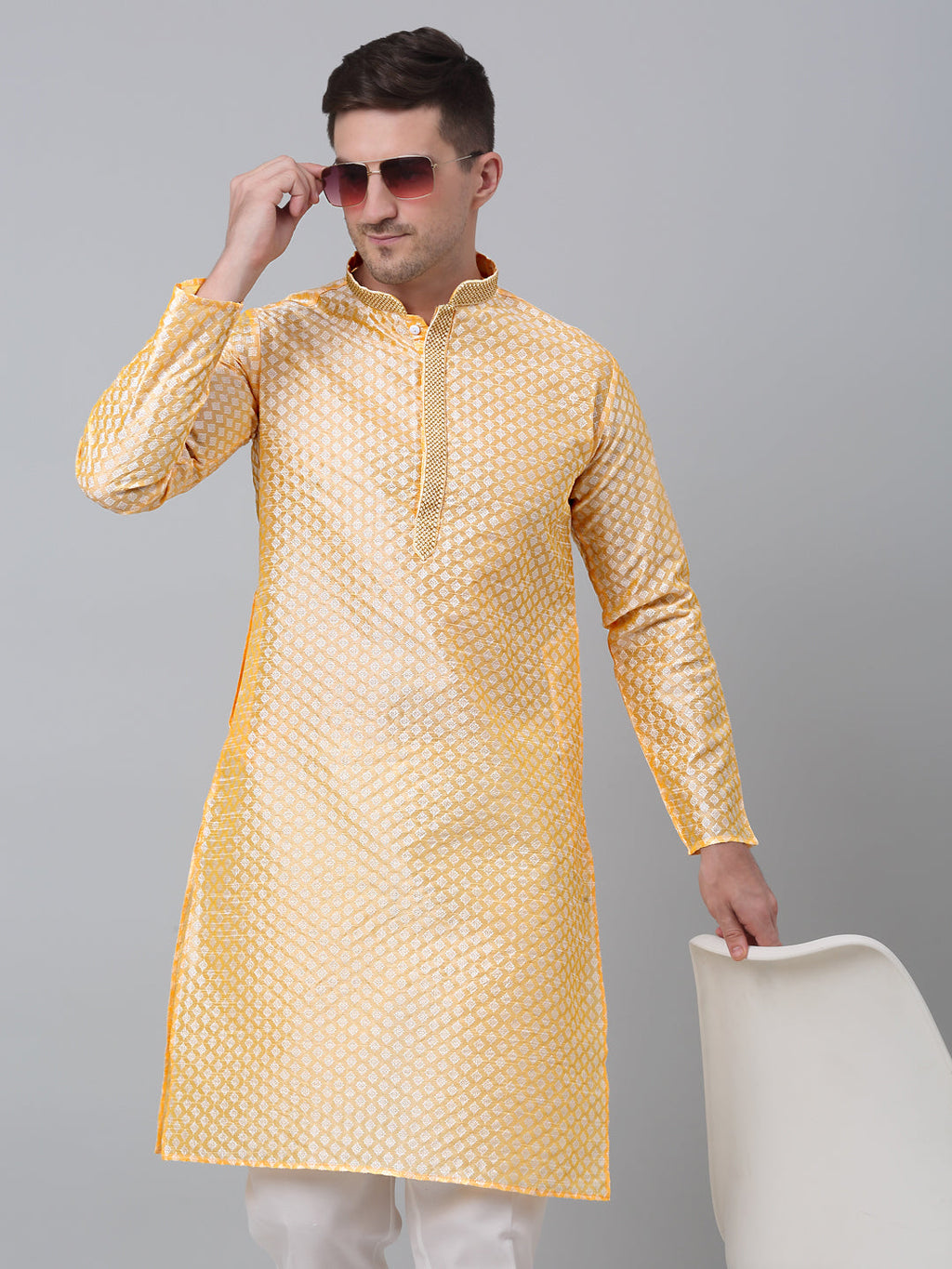 Jompers Men's Golden Collar Embroidered Kurta