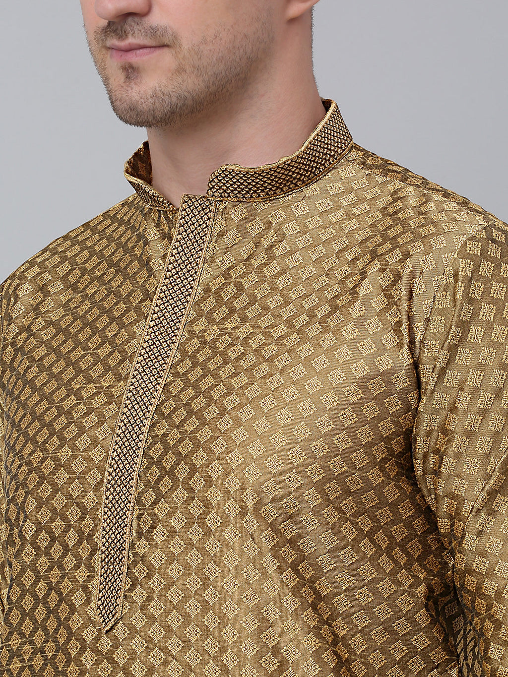 Jompers Men's Mustard Collar Embroidered Kurta