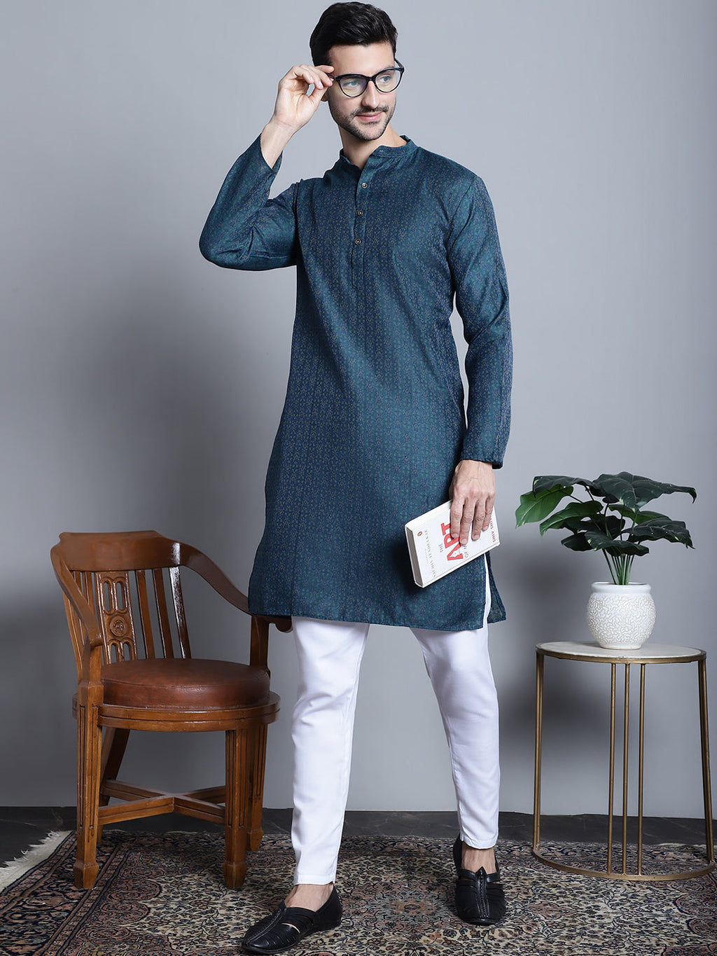 Jompers Men's Navy Blue Woven Design Kurta Only