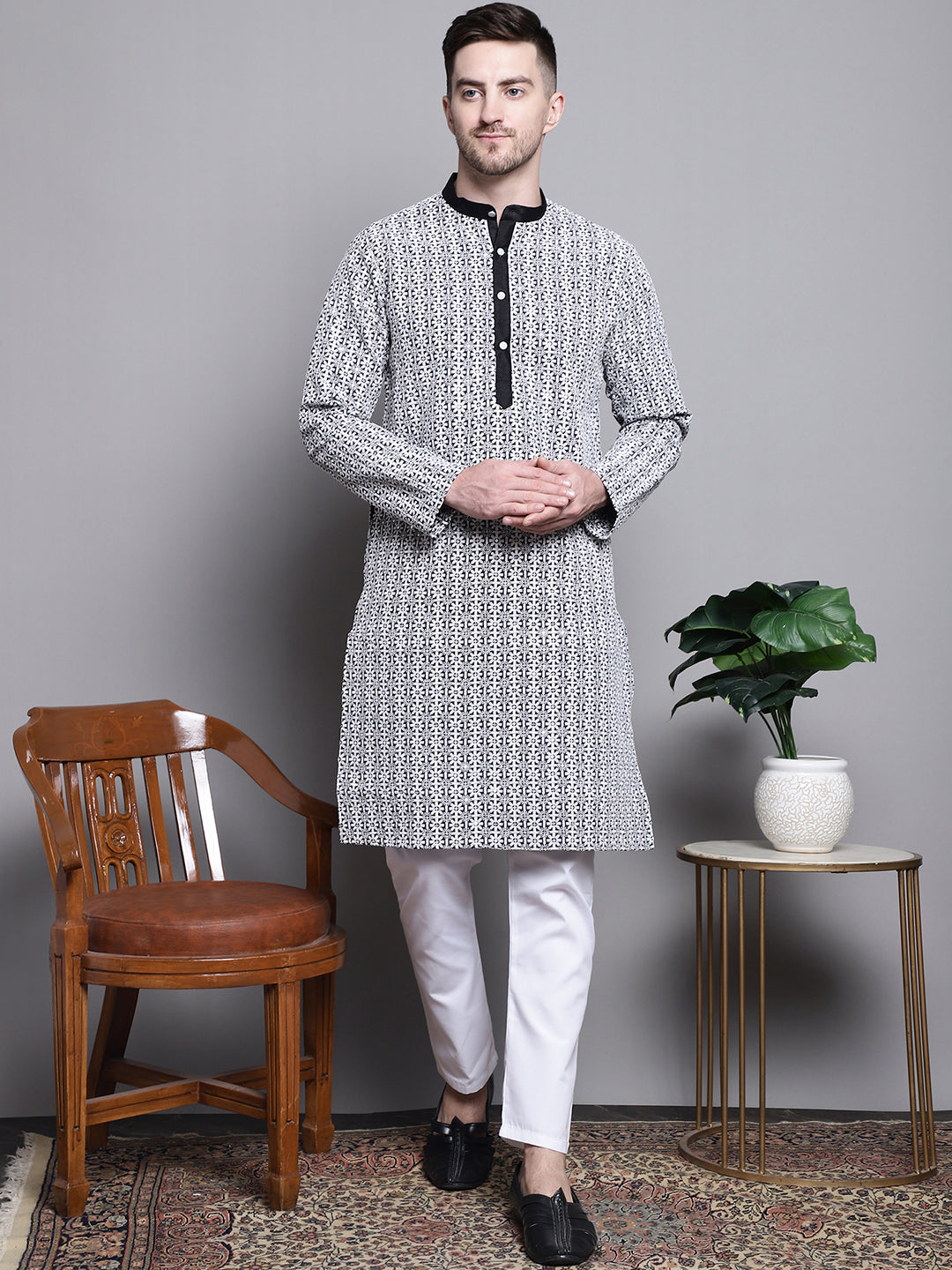 Jompers Men's Sequin Embroidered Silk Blend Kurta - Black