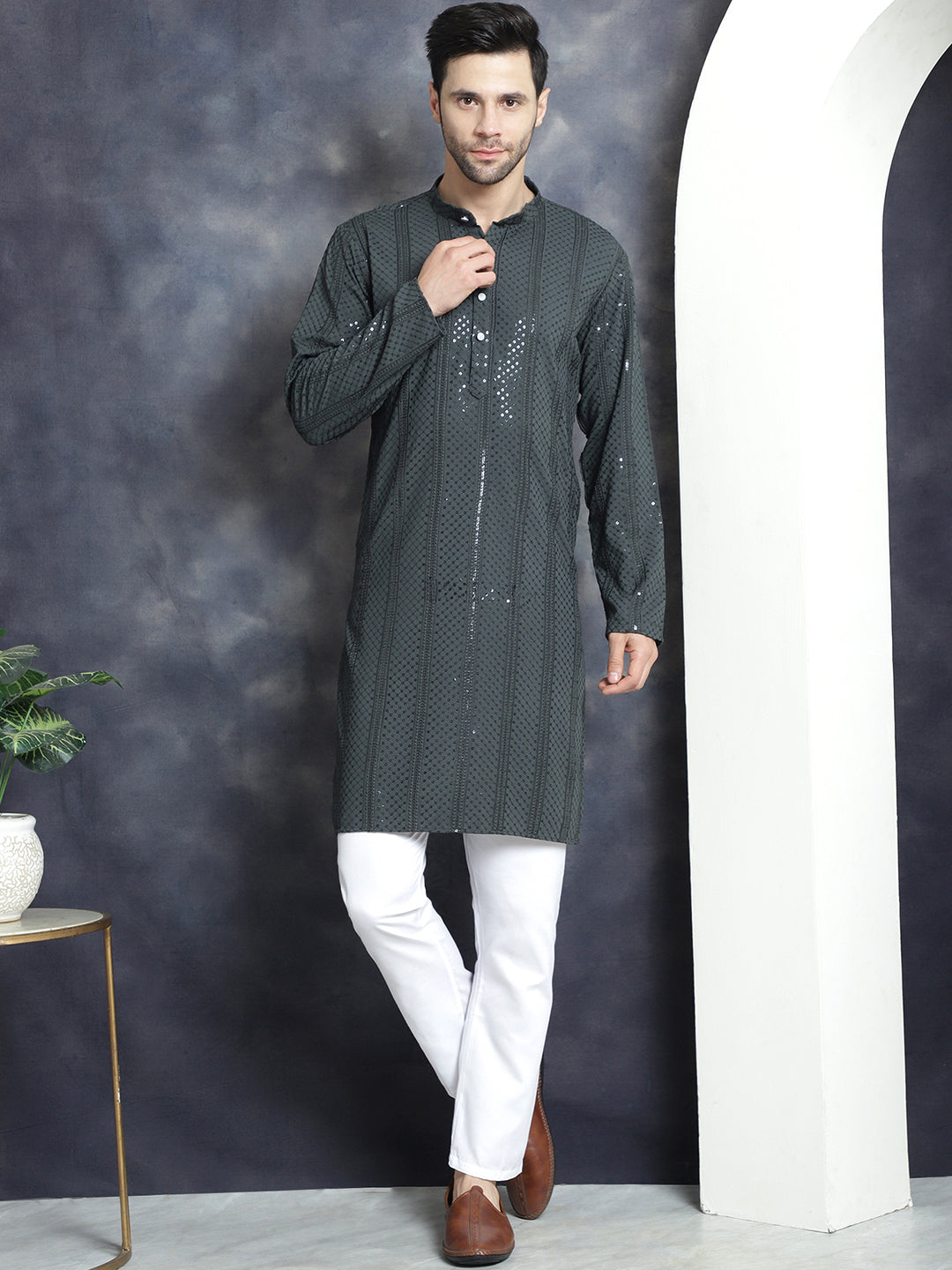 Jompers Men's Sequins Chikankari Embroidered Kurta - Grey