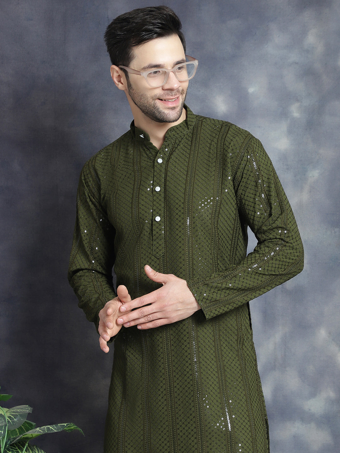 Jompers Men's Sequins Chikankari Embroidered Kurta - Mehndi