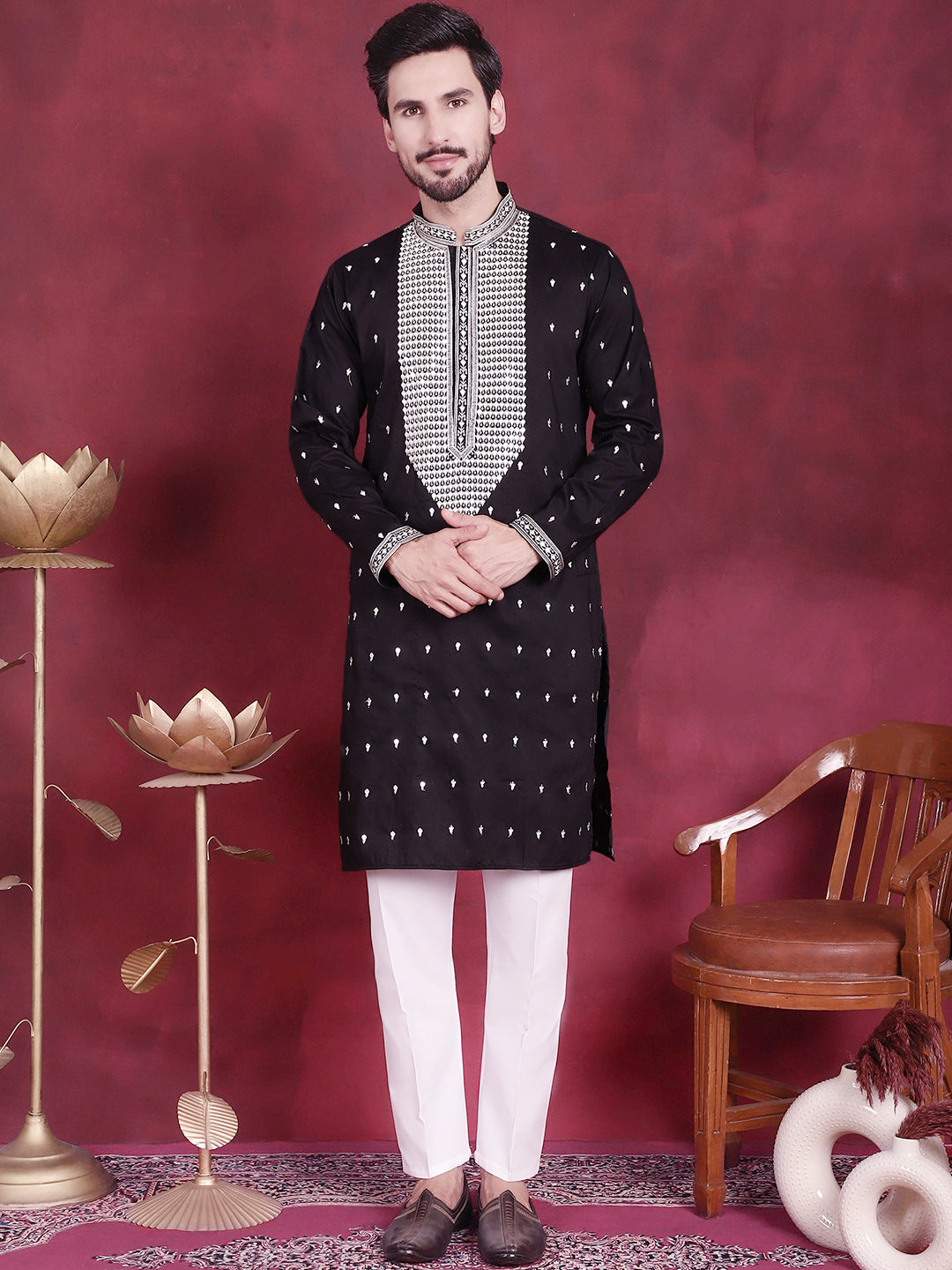 Jompers Men's Sequins Embroidered Kurta - Black