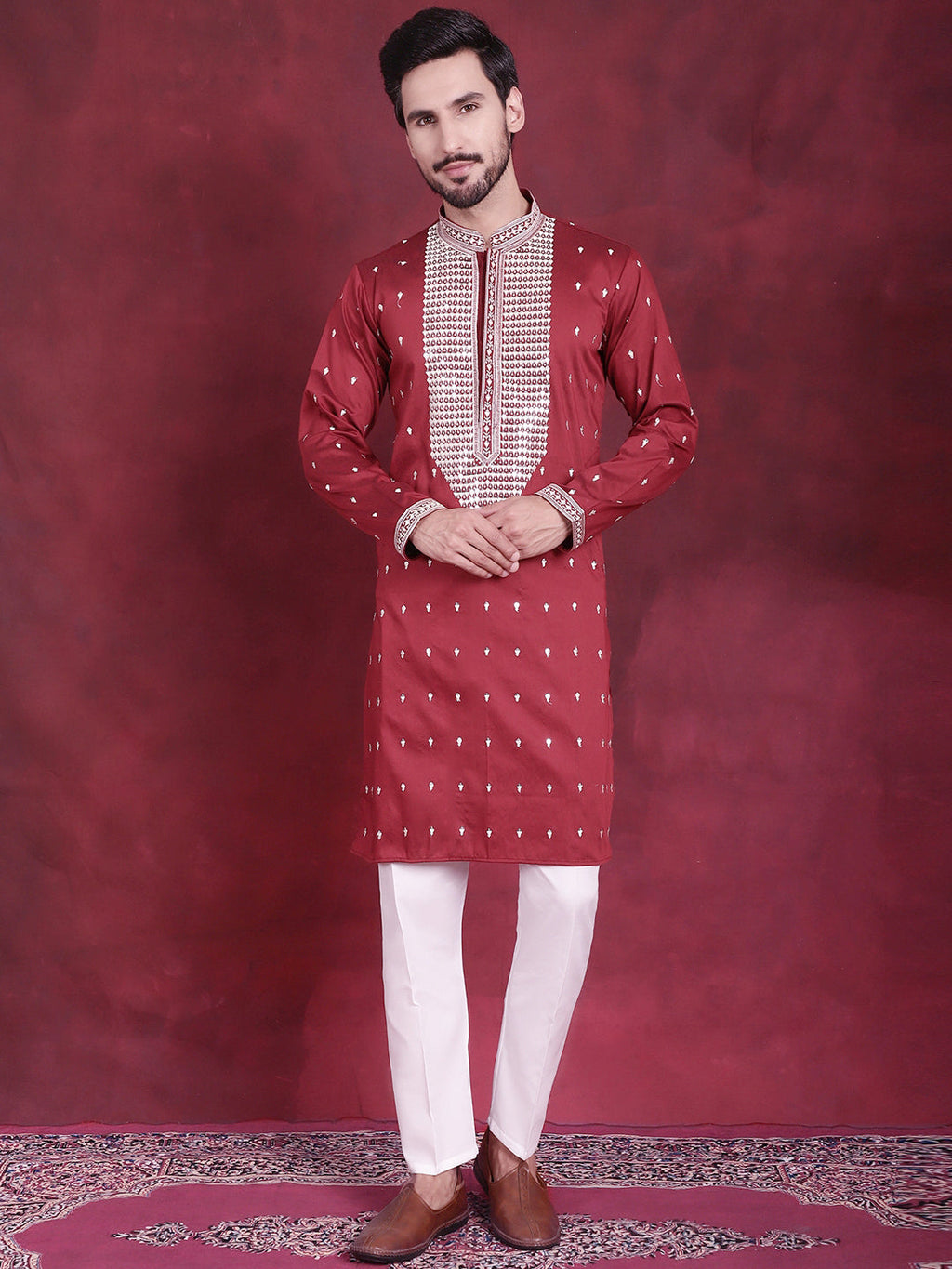 Jompers Men's Sequins Embroidered Kurta - Maroon