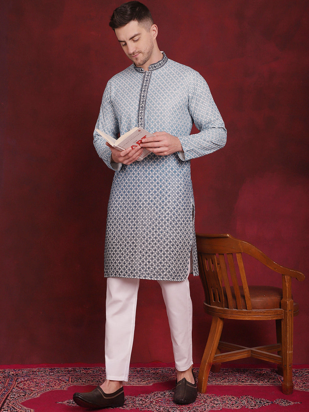Jompers Men's Sequins Embroidered Kurta - Blue