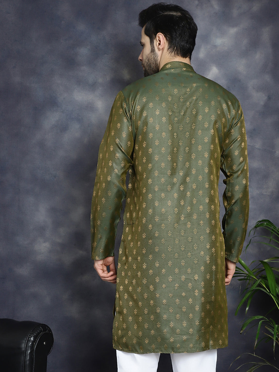 Jompers Men's Woven Design Silk Blend Kurta - Olive