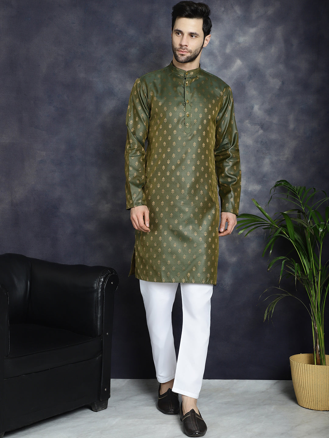 Jompers Men's Woven Design Silk Blend Kurta - Olive