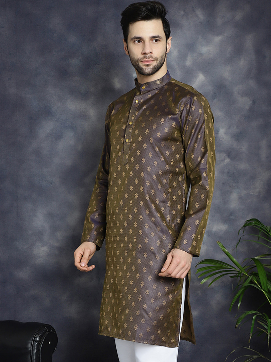 Jompers Men's Woven Design Silk Blend Kurta - Purple