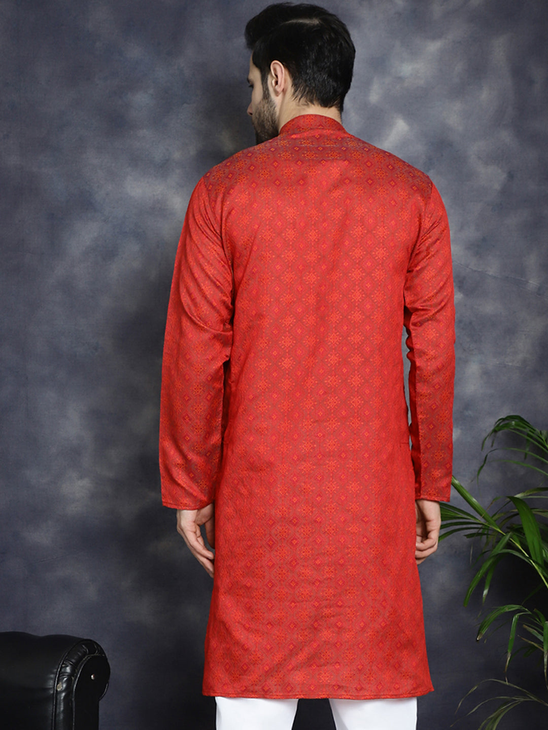 Jompers Men's Red Woven Design Kurta - Red
