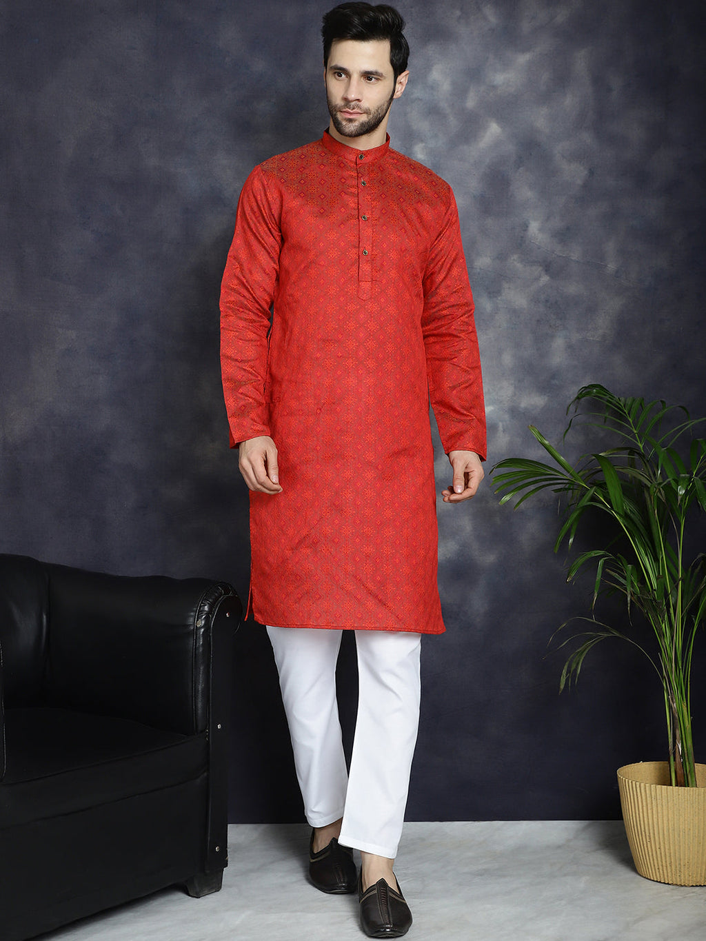Jompers Men's Red Woven Design Kurta - Red