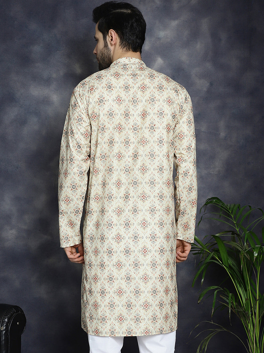 Jompers Men's Golden Foil Printed Kurta - Golden