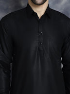 Jompers Men's Black Solid Short Kurta
