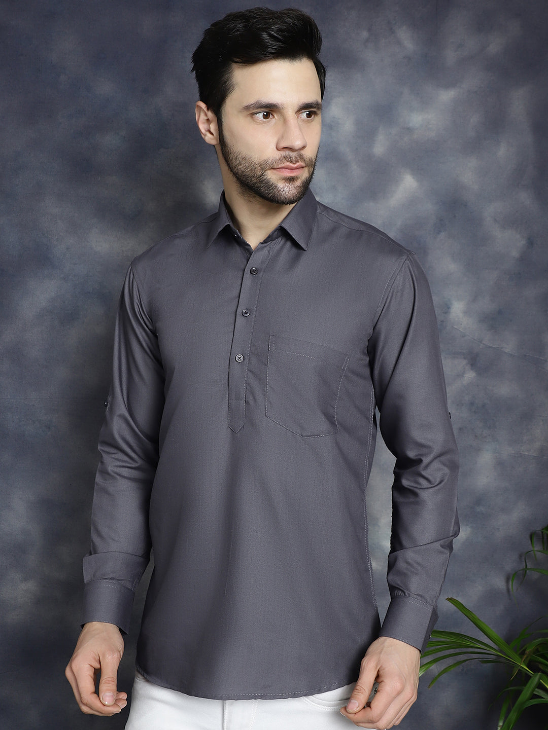 Jompers Men's Grey Solid Short Kurta