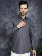 Jompers Men's Grey Solid Short Kurta