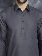 Jompers Men's Grey Solid Short Kurta