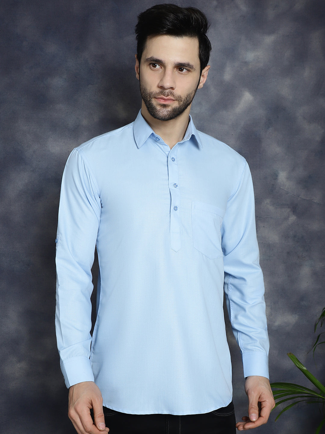 Jompers Men's Light Blue Solid Short Kurta