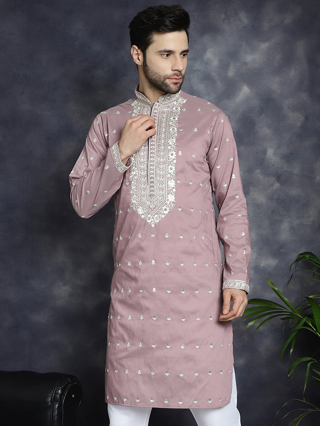 Jompers Men's Chikankari Embroidered Kurta - Magenta