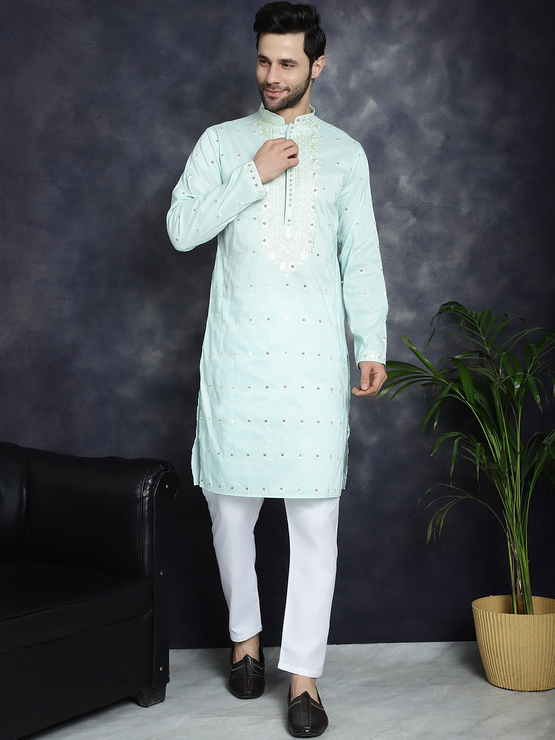 Jompers Men's Chikankari Embroidered Kurta - Sky Blue