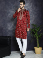 Jompers Men's Maroon Chikankari Embroidered Kurta - Maroon