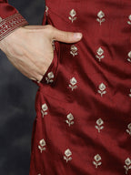 Jompers Men's Maroon Chikankari Embroidered Kurta - Maroon