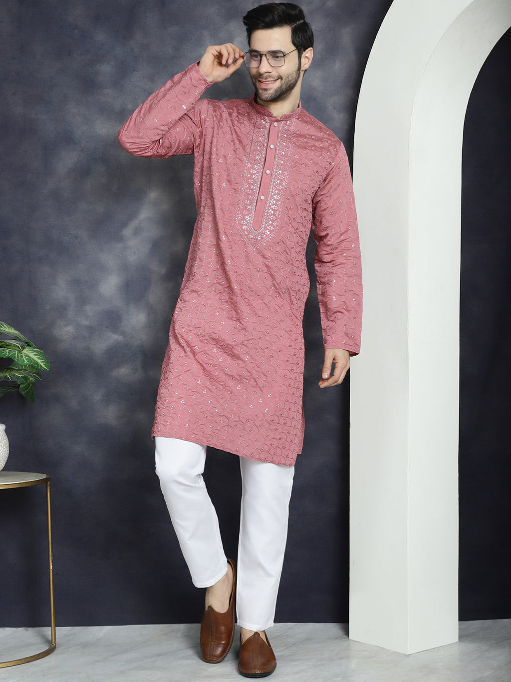 Jompers Men's Sequins Embroidered Kurta - Coral
