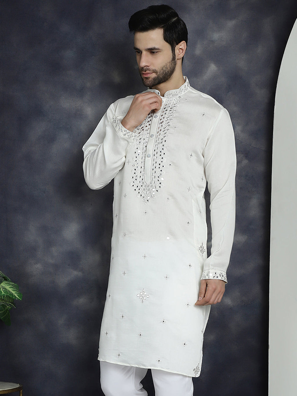 Jompers Men's Embroidered Kurta - White
