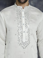 Jompers Men's Embroidered Kurta - White