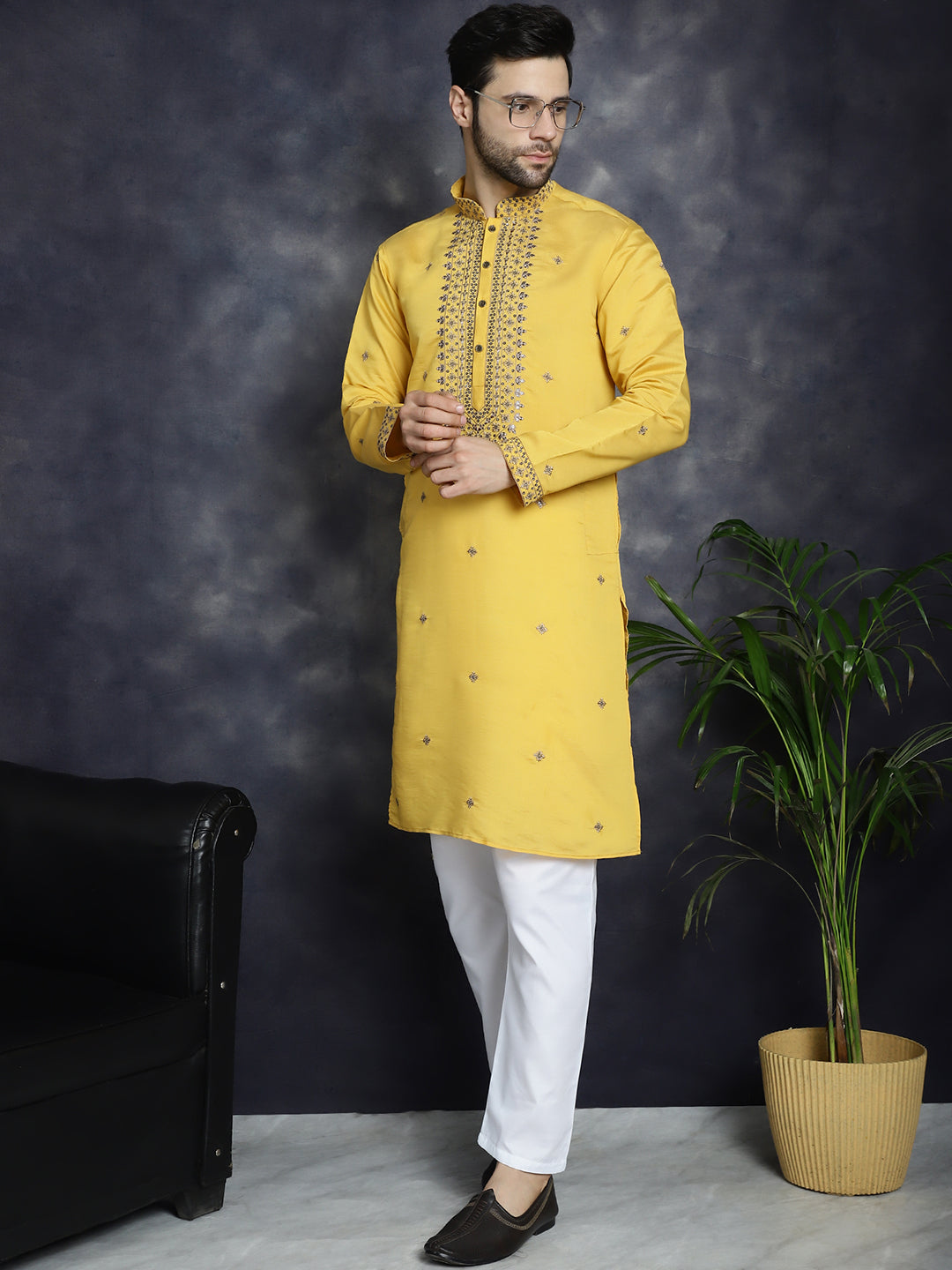 Jompers Men's Sequins Embroidered Kurta - Yellow