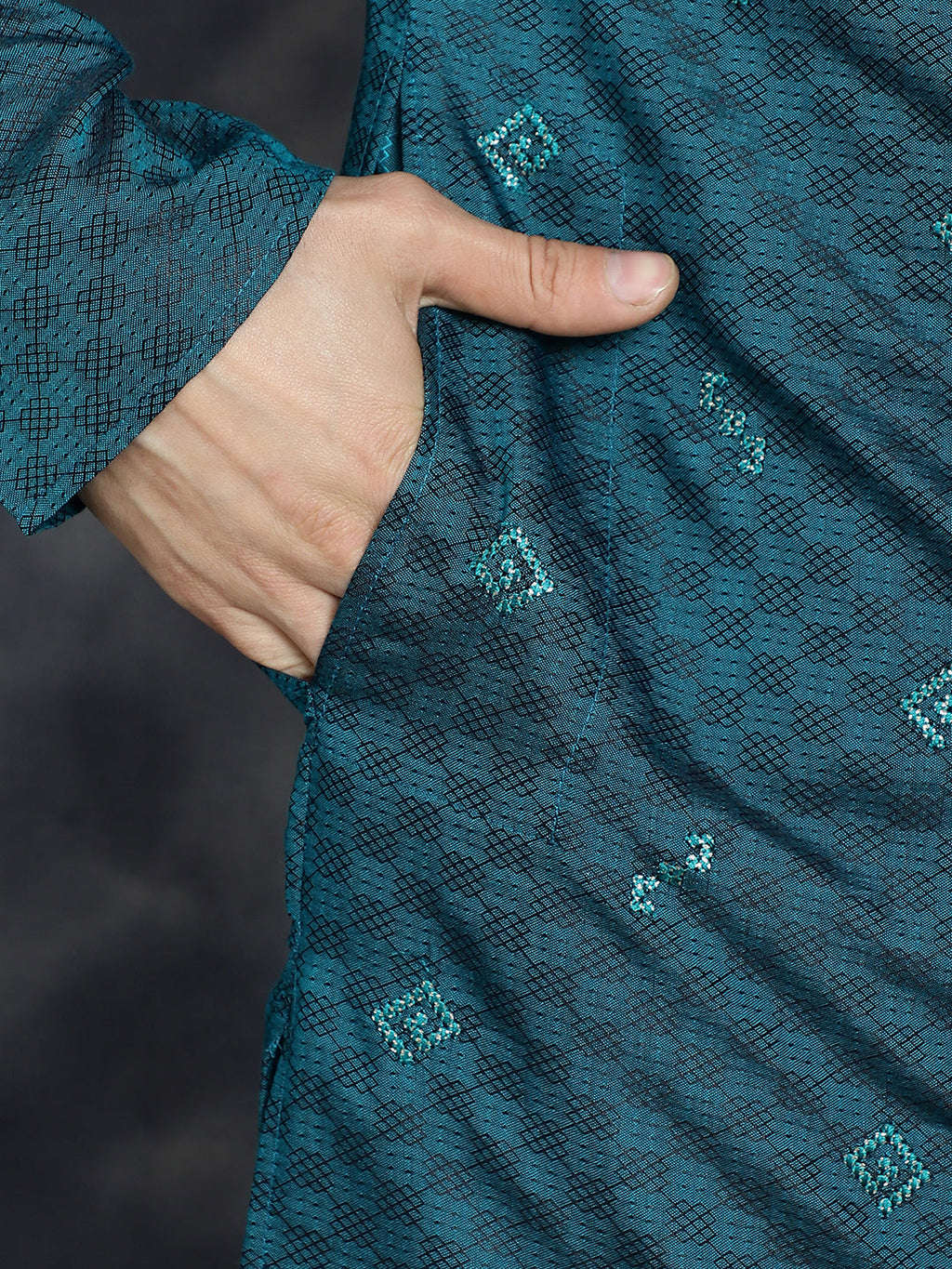 Jompers Men's Sequins Embroidered Kurta - Teal