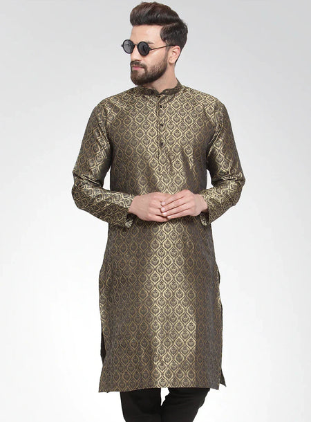 Jompers Men's Gold-Colored & Black Self Design Kurta Only