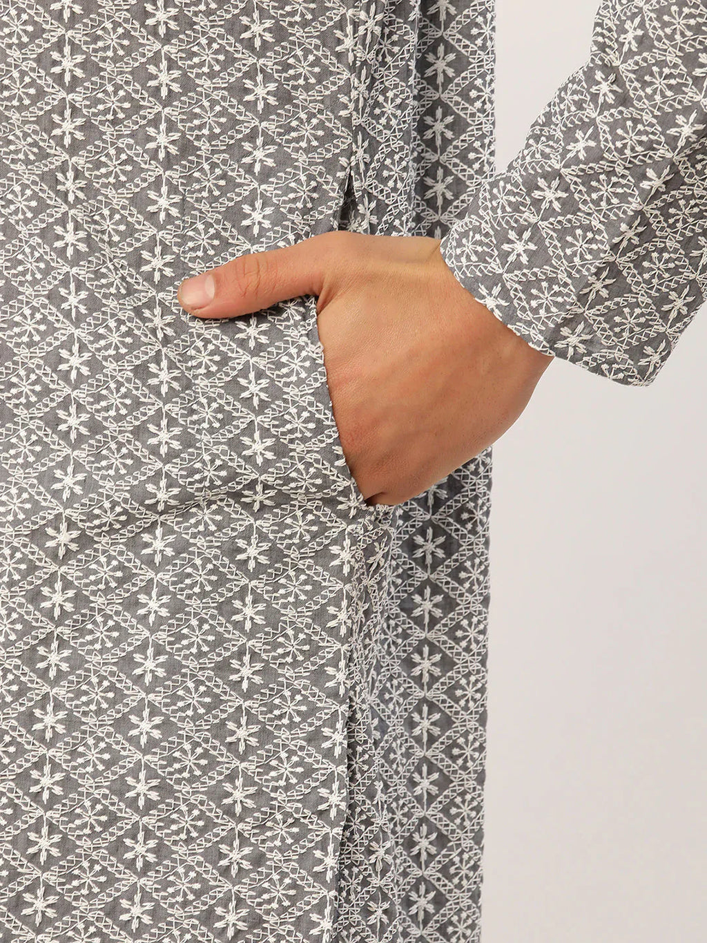 Jompers Men's Embroiderd Kurta - Grey