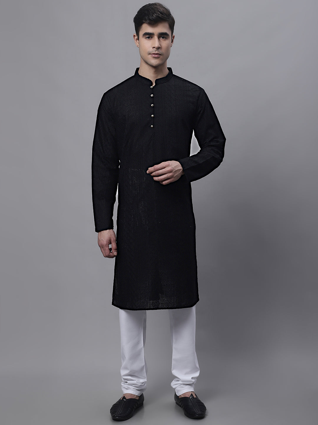 Jompers Men's Black Embroiderd Kurta