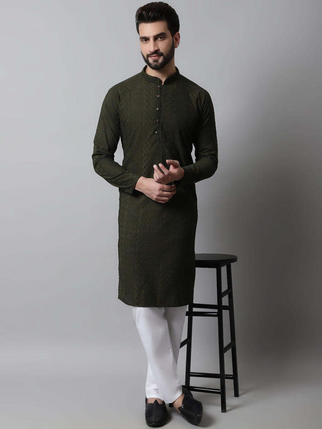 Jompers Men's Embroiderd Kurta - Olive