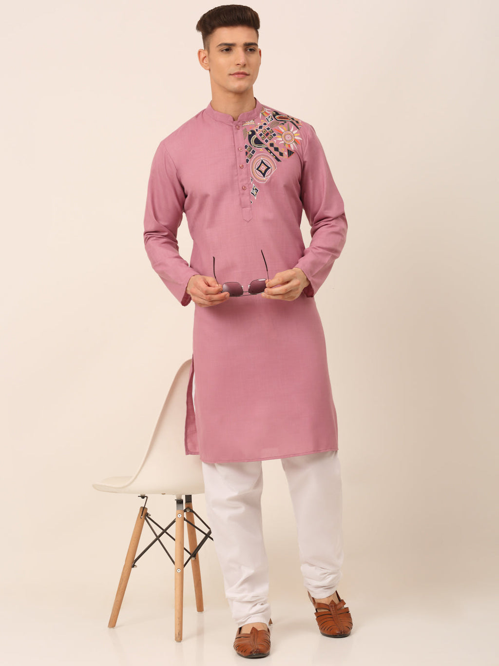 Jompers Men's Cotton Embroidered Kurta - Magenta