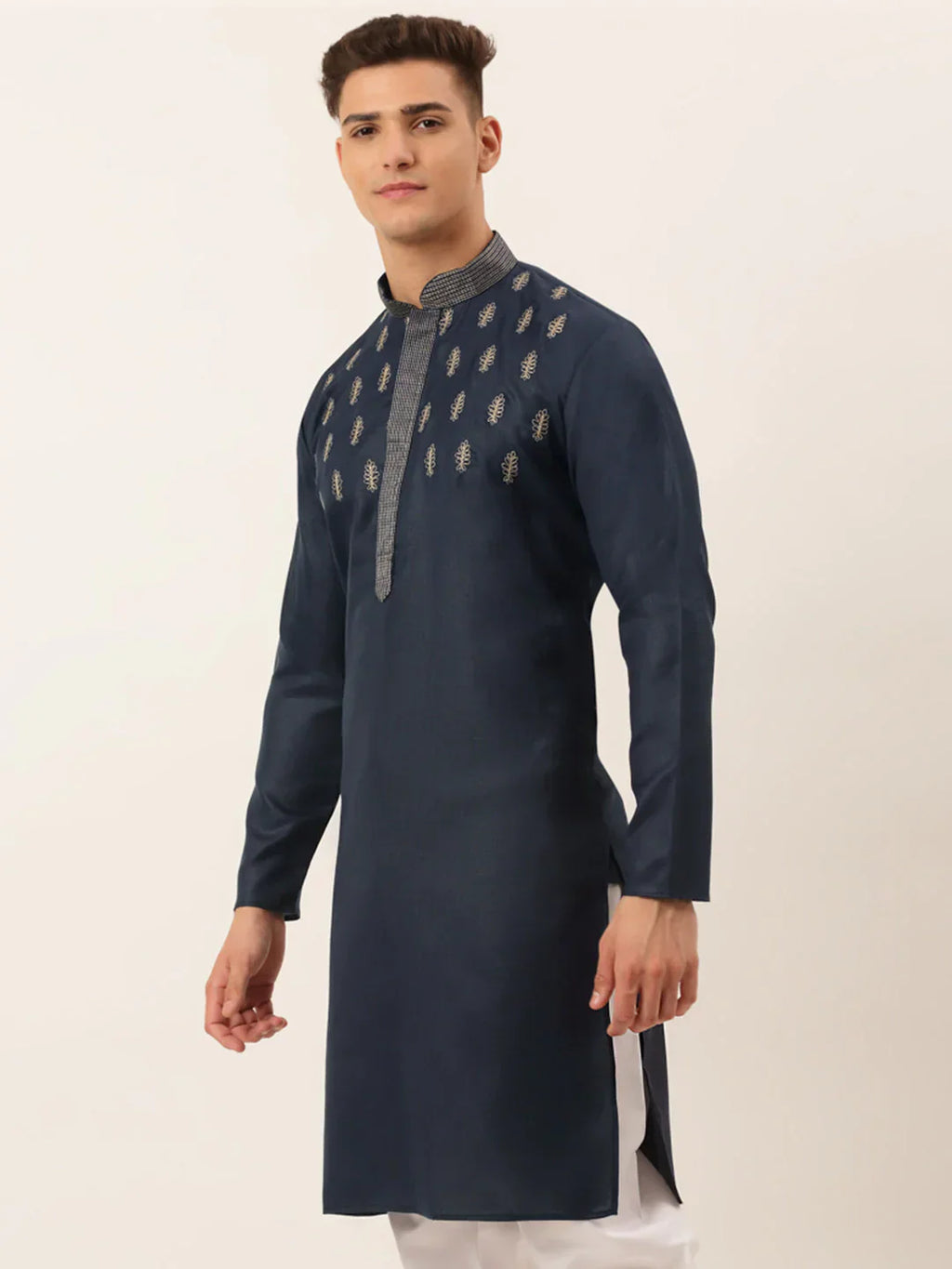 Jompers Men's Cotton Embroidered Kurta - Navy Blue