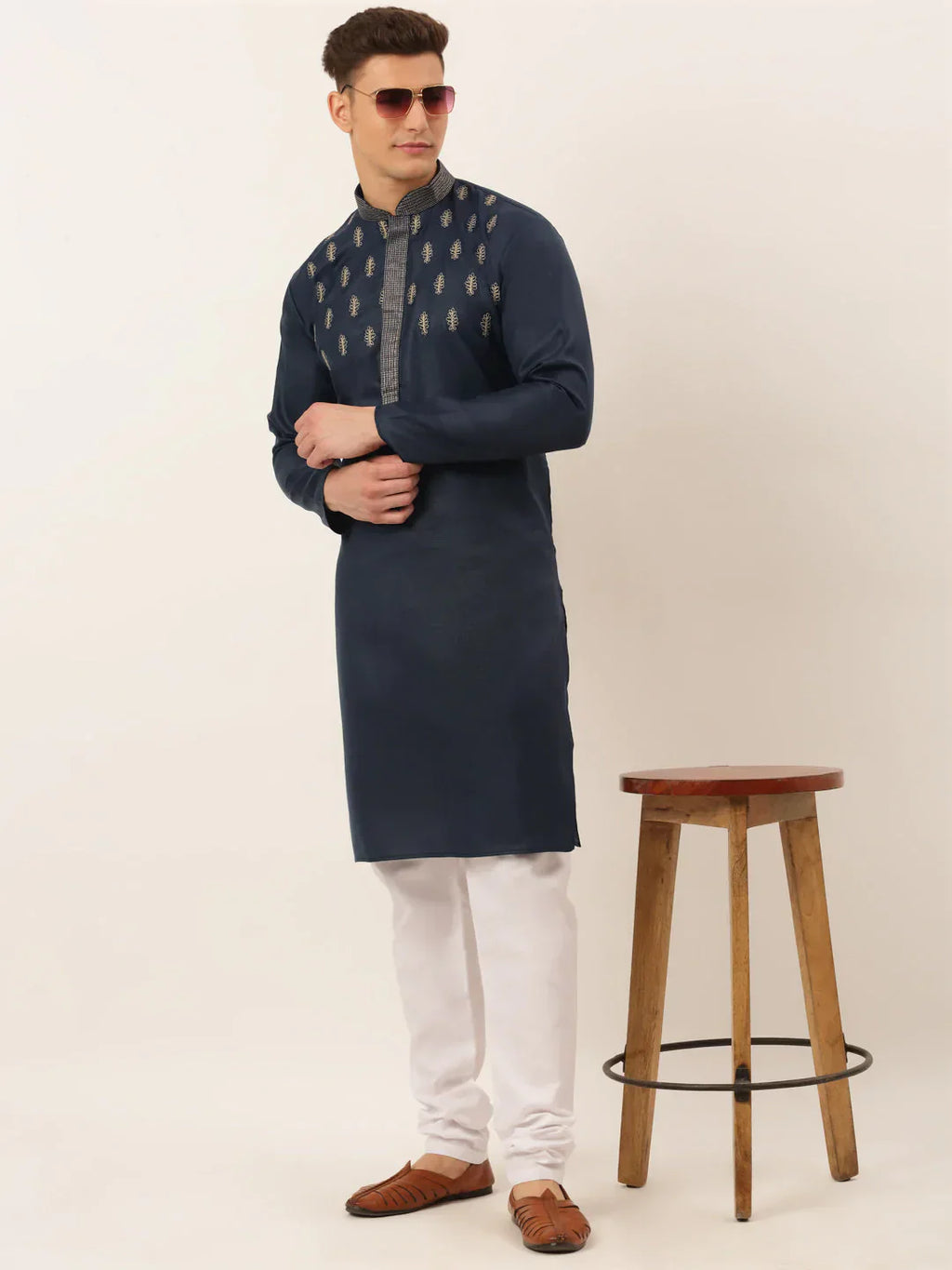 Jompers Men's Cotton Embroidered Kurta - Navy Blue