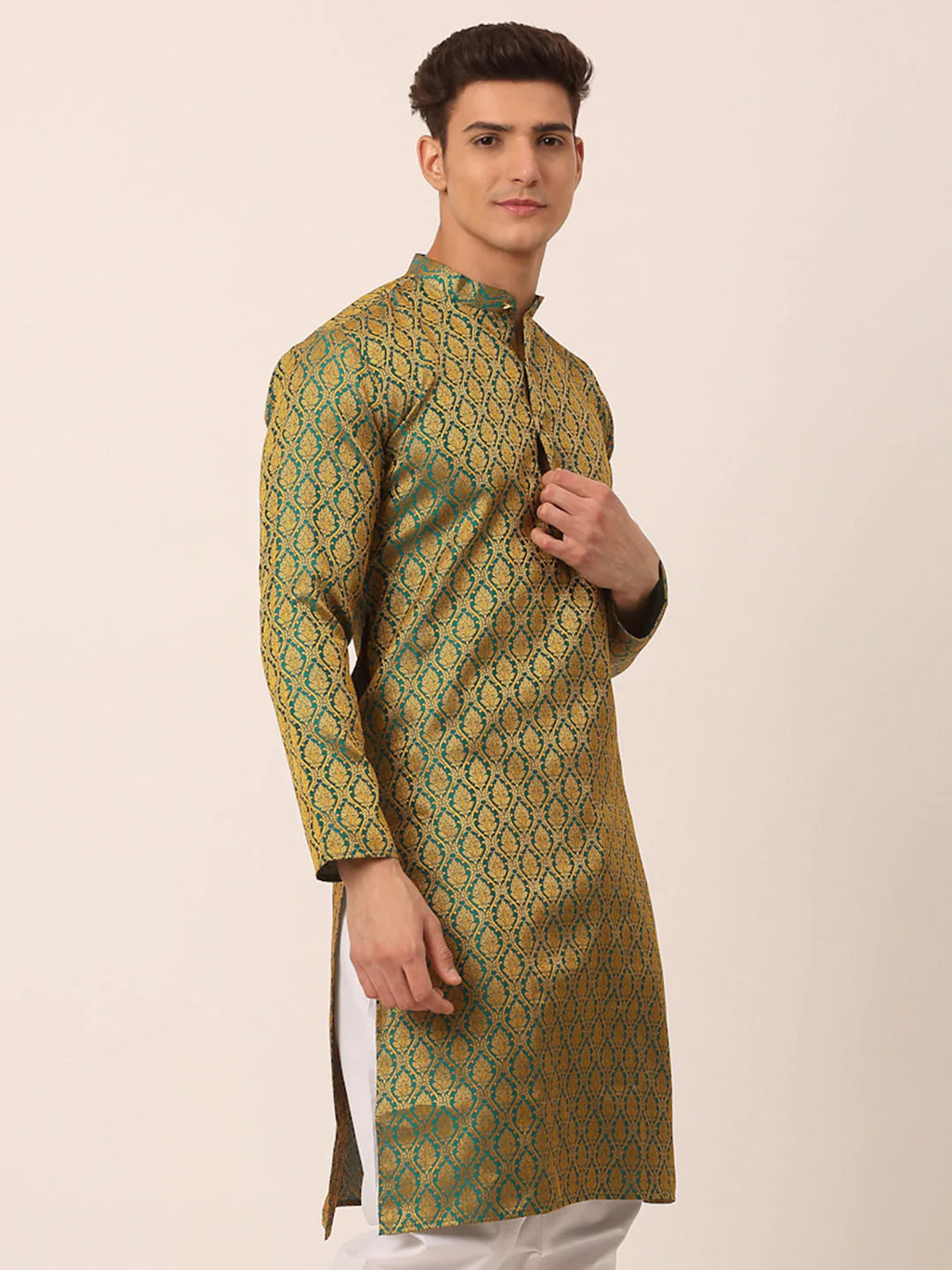 Jompers Men's Woven Design Jacquard Kurta - Green