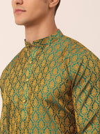 Jompers Men's Woven Design Jacquard Kurta - Green