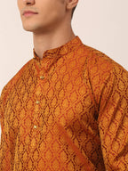 Jompers Men's Woven Design Jacquard Kurta - Maroon