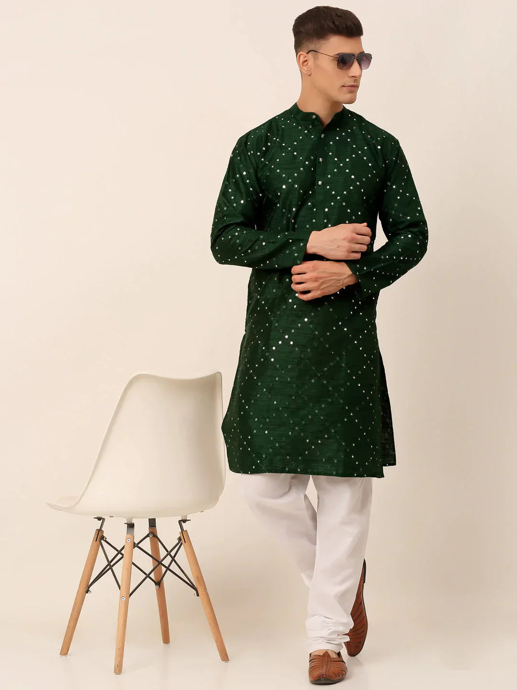 Jompers Men's Green Mirror Work Kurta Only